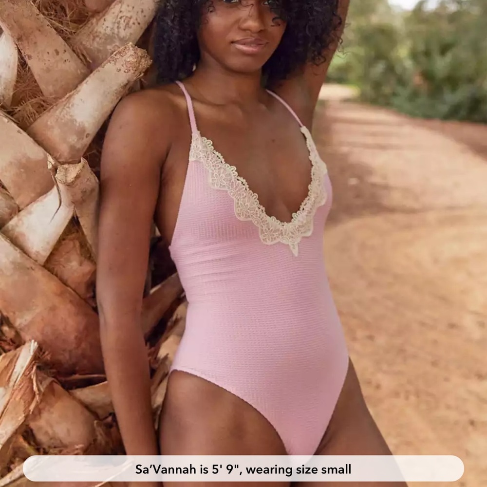 WAFFLE V-NECK ONE PIECE SWIMSUIT